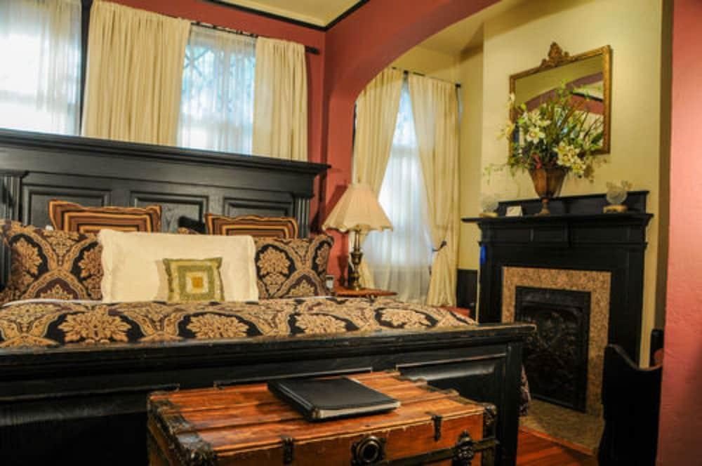 Black Walnut B&B Inn Asheville Exterior photo